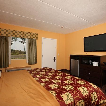 Blue Sky Inn Glens Falls-Saratoga-Lake George Kamer foto