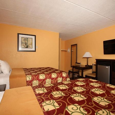 Budgetel Inn Glens Falls-Lake George-Saratoga Buitenkant foto