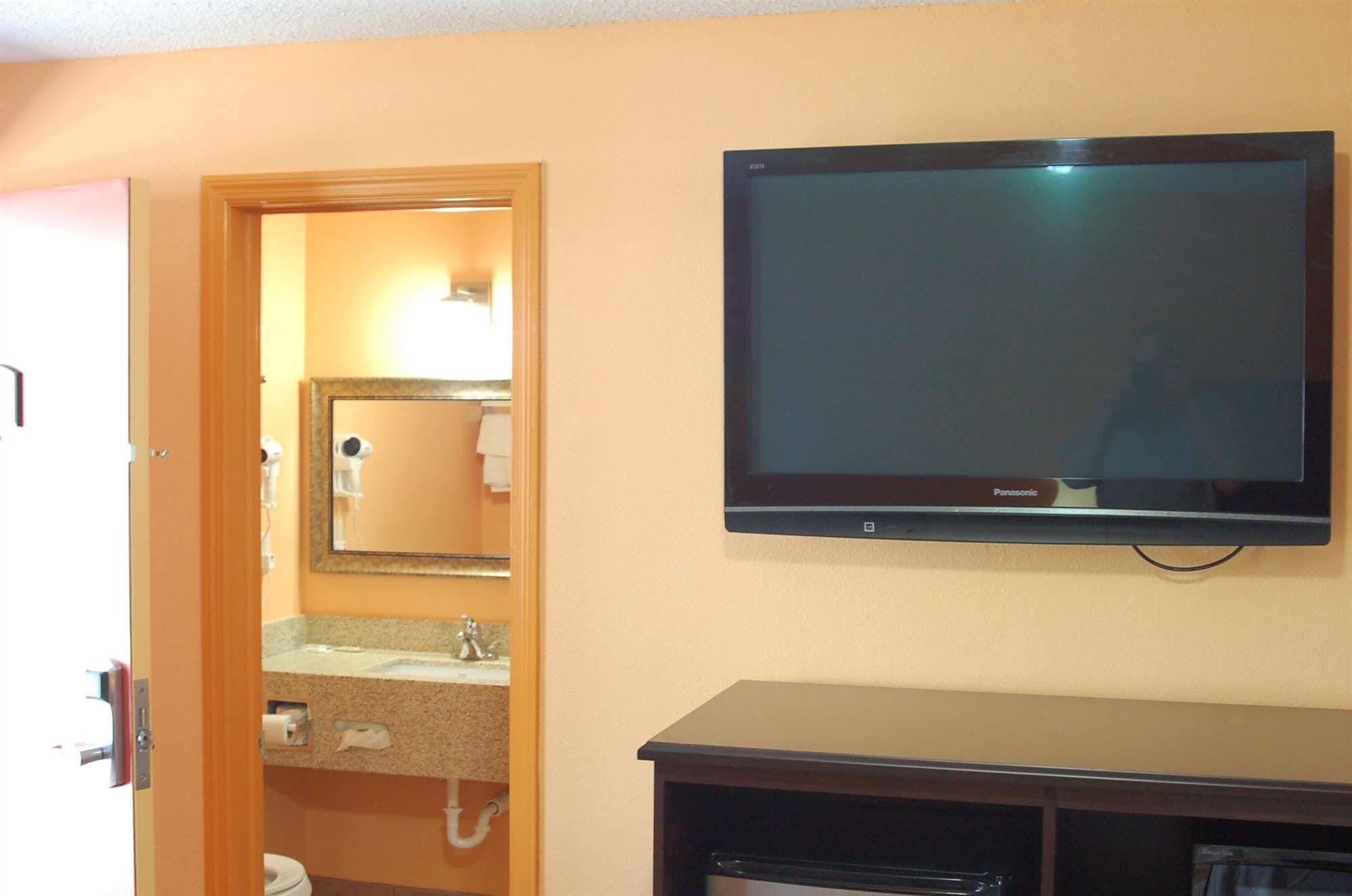 Blue Sky Inn Glens Falls-Saratoga-Lake George Buitenkant foto