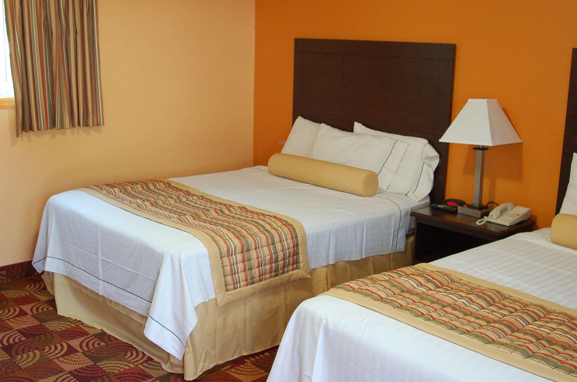Blue Sky Inn Glens Falls-Saratoga-Lake George Buitenkant foto