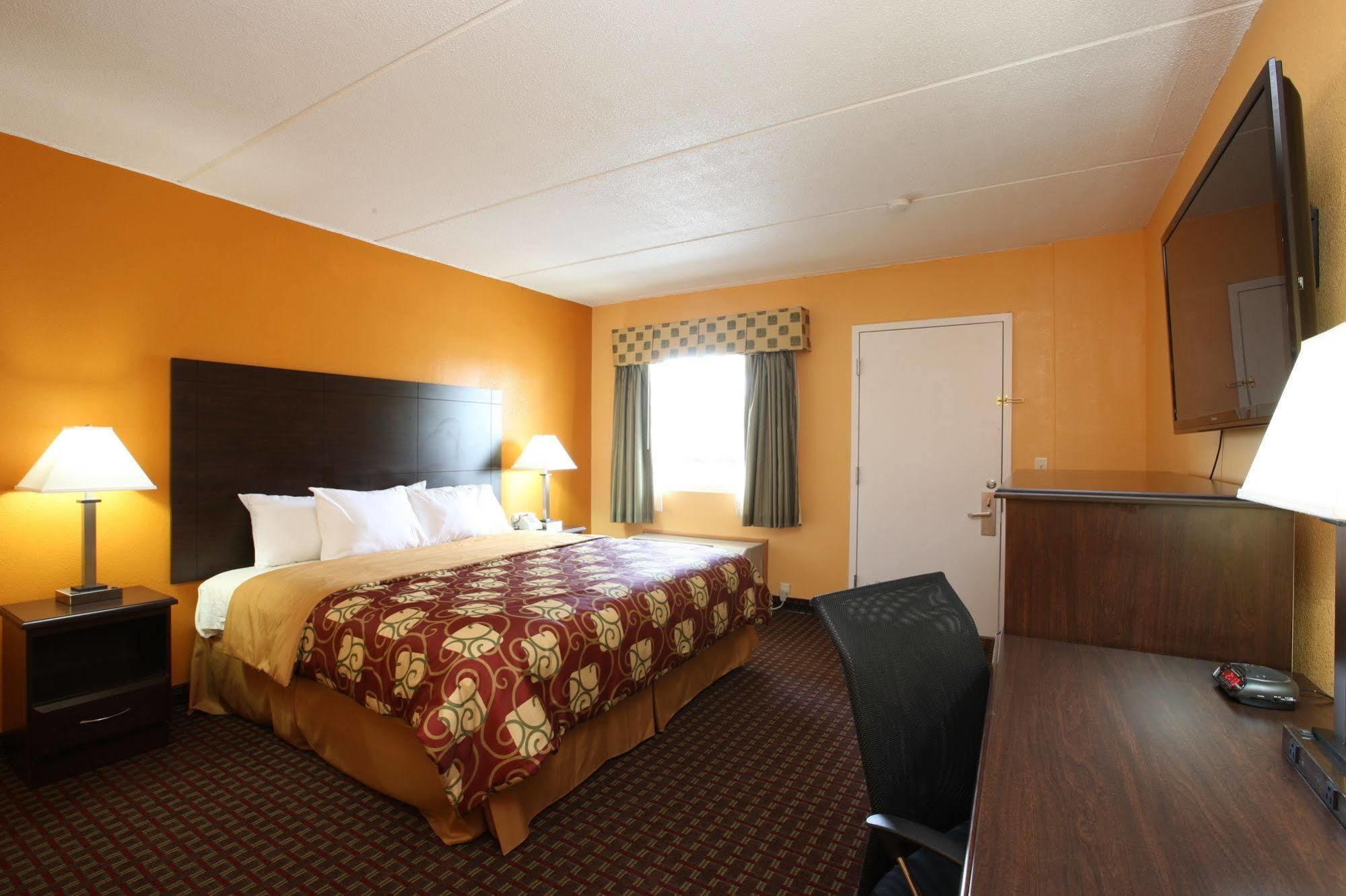 Blue Sky Inn Glens Falls-Saratoga-Lake George Buitenkant foto