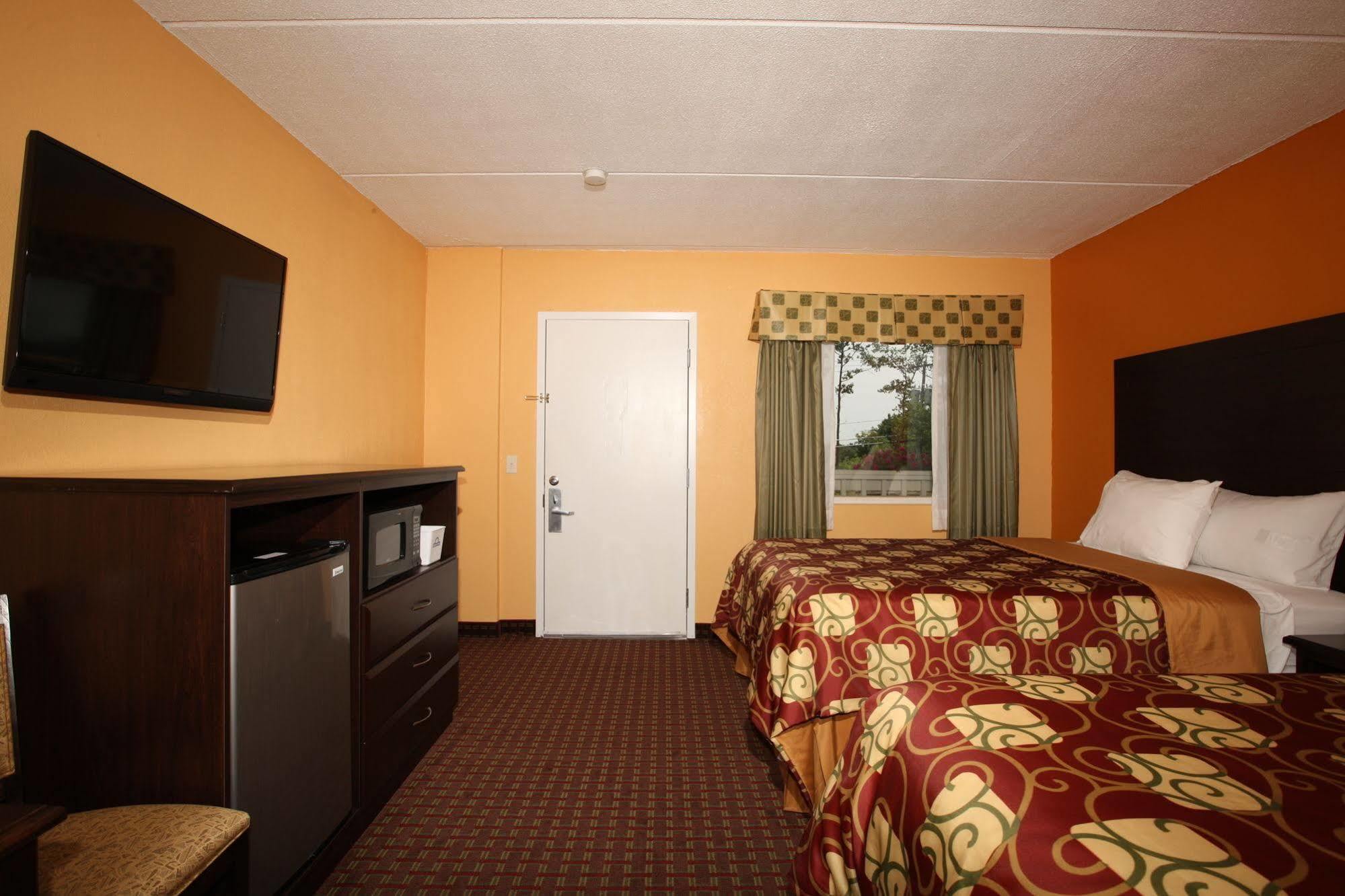Blue Sky Inn Glens Falls-Saratoga-Lake George Buitenkant foto