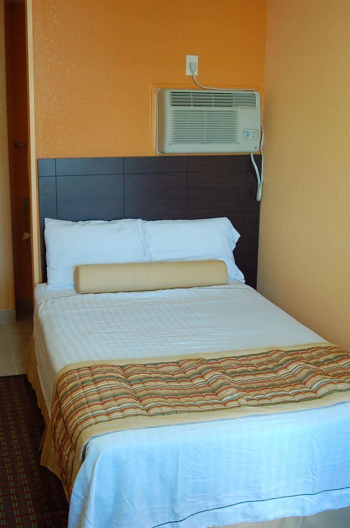Blue Sky Inn Glens Falls-Saratoga-Lake George Buitenkant foto